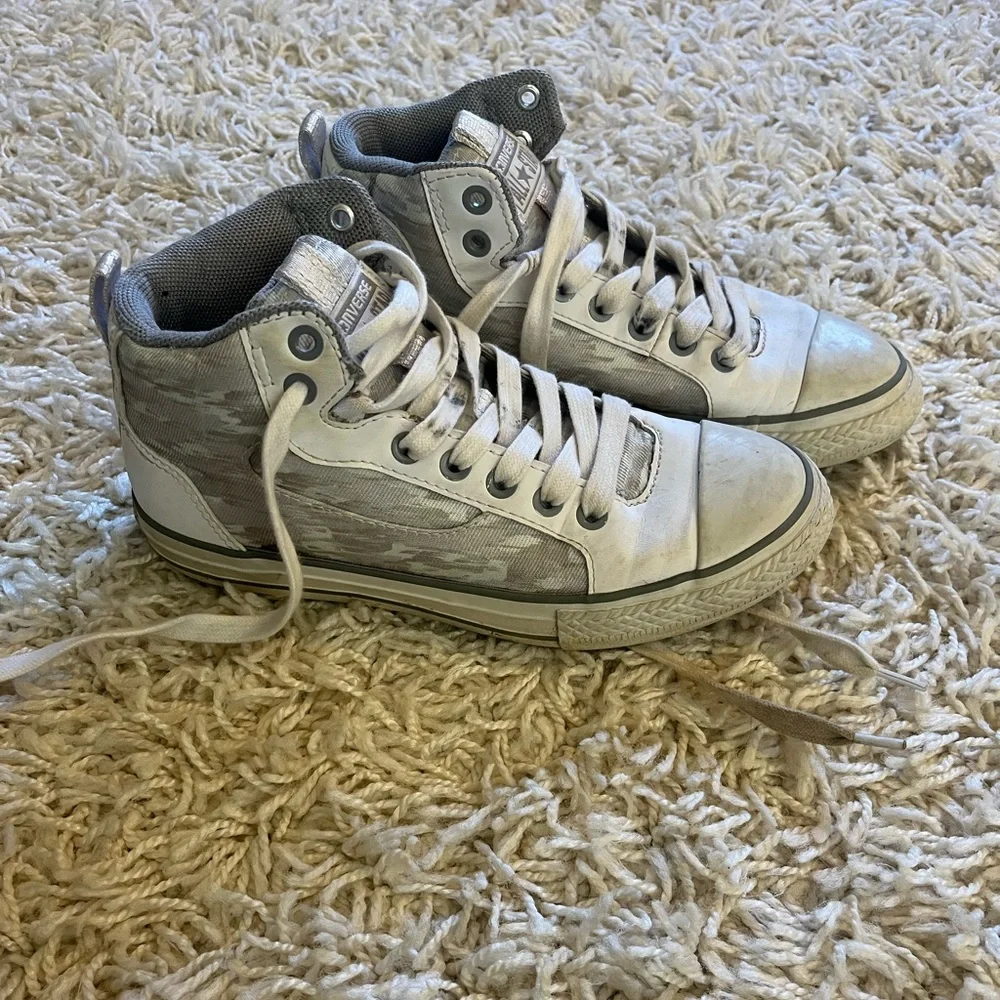 CONVERSE sneakers